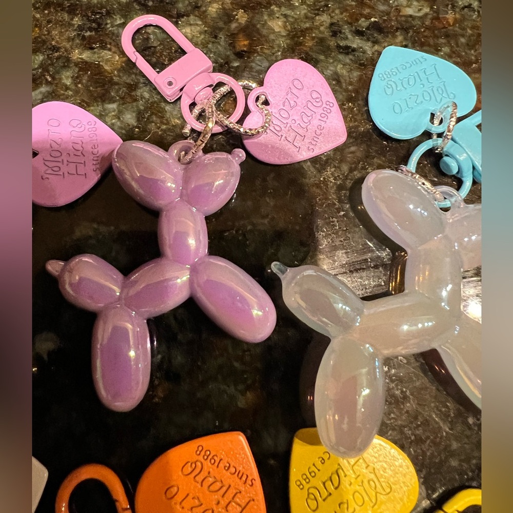 ❌Reserve for @fleurs5❌Dogs Bagcharm/keychain Iridescent Colors Pick 1 - Picture 13 of 15
